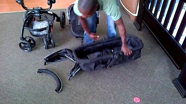 Chelino Twister Travel System смотреть онлайн