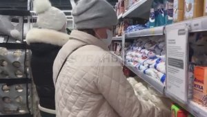 Сахарная лихорадка: в магазинах края повышенный спрос на сахар