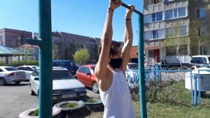 ЭФФЕКТНЫЙ, НО ПРОСТОЙ ТРЮК НА ТУРНИКЕ! САНЖИРОВКА ЗА 1 МИНУТУ!