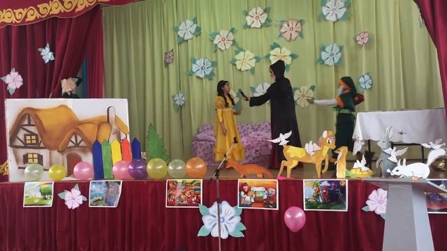 Урзада Таймовна - постановка ''Белоснежка'' ГБОУ СОШ №6 им.М.Ауэзова смотреть онлайн