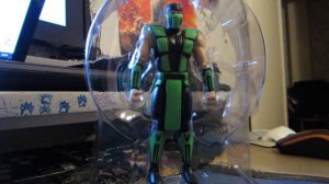 Обзор и распаковка фигурки Mortal Kombat Klassic  Reptile