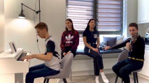 Группа крови (Виктор Цой) Елена Щербакова, Татьяна Куртукова