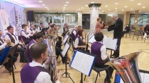 В Зимнем настроении  Духовой оркестр Братска предлагает встретить крещенские морозы в теплой обстан