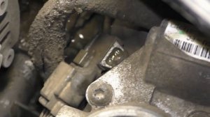 Ford Fusion на холодном не держит обороты.