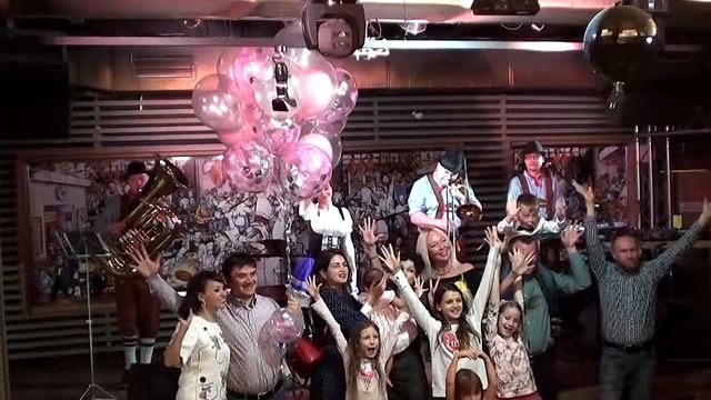 Октоберфест, Немецкие пивные песни,  Bier hier, Бюргер Бенд