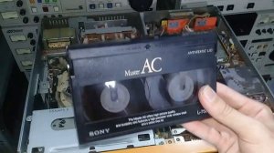 Sony SL-F3 Vintage Yellow Betamax VCR