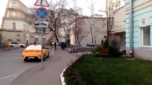 Москва 1304 Малый Гнездниковский переулок, Большой Гнездниковский переулок осень день