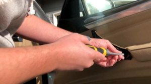 Replace BMW X5 e70 Passenger Door Handle