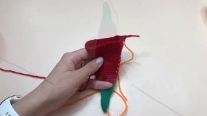 Гном крючком. Скандинавский гном крючком. Бесплатный МК вязаных игрушек.