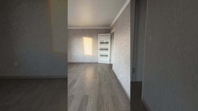 Однокомнатная квартира с ремонтом в ЖК "Морская Горгиппия". Косметический ремонт. смотреть онлайн