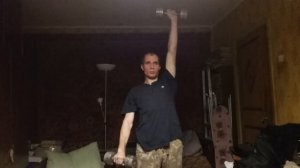 Комплекс с гантелями