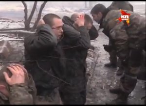 2015.01.20. Донецк. 'Моторола' пленному украинскому командиру- 'Что ж ты, людей на убой повел?