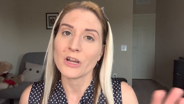 100 Years of Makeup Collab w/ Little Miss Budget :1950’s: смотреть онлайн