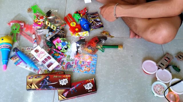 500k - Mua Tất Cả Đồ Chơi Tuổi Thơ Ở Cổng Trường смотреть онлайн