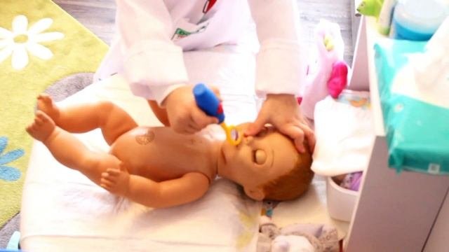 Малыш заболел вызываем доктора