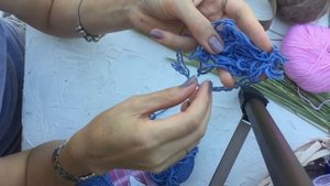 Как легко достать нить из середины клубка