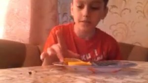 Я ел лимон с братом и он РЫГАЛ!!!