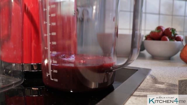 SMEG Slow Juicer смотреть онлайн