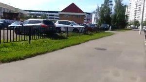 МОСКВА. Сколько стоит автостоянка.МЕСТО НА ПАРКОВКЕ Я ЖДАЛ 8 МЕС.