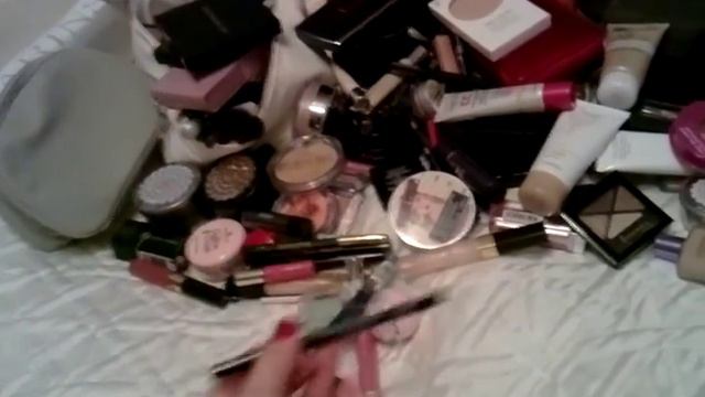 Все и сразу: коллекция декоративки