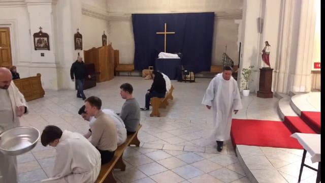 Трансляция святой Мессы из храма Успения Пресвятой Девы Марии смотреть онлайн