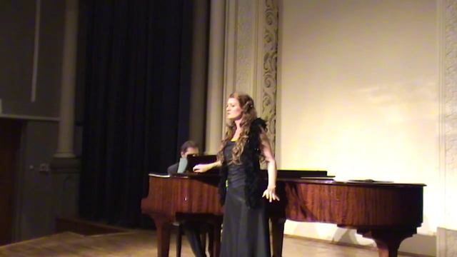 На цветах дрожат слезинки муз. Р.М.Глиер, сл. Д.Ратгауза смотреть онлайн