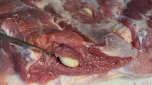 Подчеревок запеченный с чесноком, кардамоном и базиликом