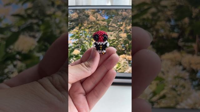 Шапка?#бисер #бисероплетение #фигуркиизбисера #амигуруми #сделаласама смотреть онлайн