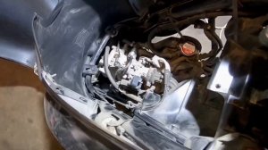 Замена свечи зажигания на скутере Honda giorno , Yamaha Vino AF 77