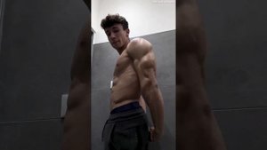 17 years old teen muscle boy : Mattia