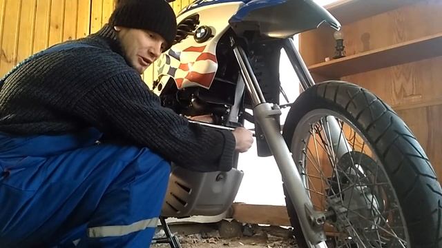 Установка дополнительного света (диодных противотуманок) на BMW F650GS Dakar