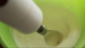 Творожно-ягодный торт. Воздушный бисквит и нежный творожно-сливочный крем.