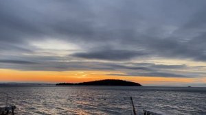 Встречайте рассвет на море в 4K качестве