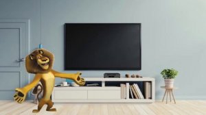 Alex The Lion Watches The THX Logo