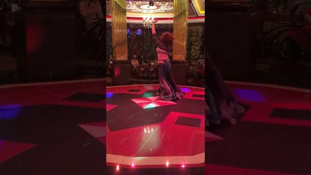 Выступление Анны Богаевской в ресторане "Баку" смотреть онлайн