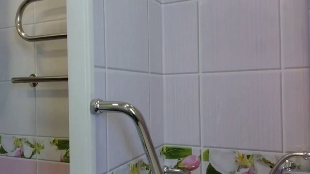 Небольшой, капитальный ремонт, небольшой ванной комнаты.
