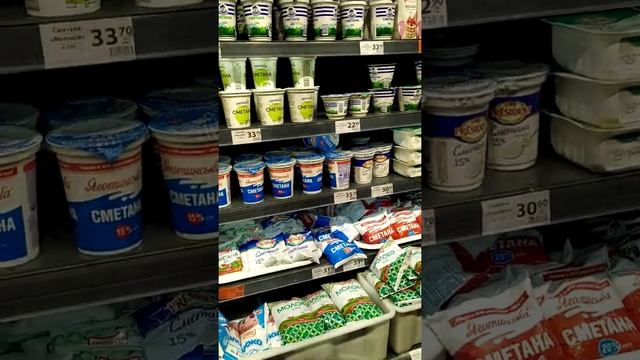 Цены на творог, молоко. АТБ, Украина, Днепр. 07.05.22. смотреть онлайн