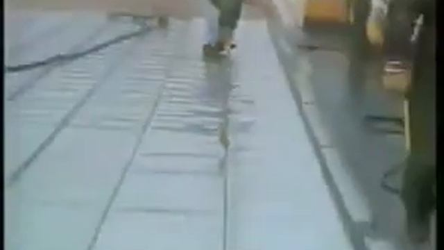 Монтаж пеностекла (фальцевые кровли)