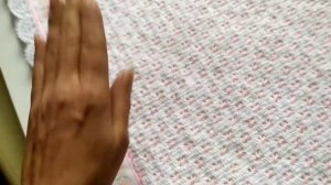 Вязаные,стеганые и очень красивые одеяла для новорожденного. Обзор готовых работ.