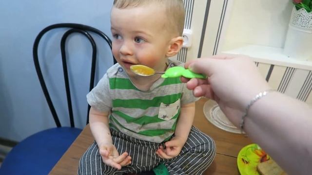 Влог | Готовлю борщ | Учим дамира чистить зубы | Как живёт семья в России смотреть онлайн