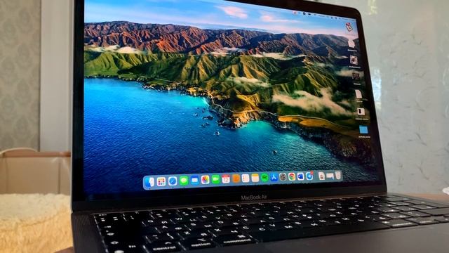 Год с AirPods за 3 минуты: они точно нужны! смотреть онлайн