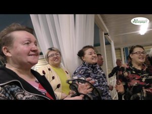 ЗАНАВЕСОЧКИ ПЕСНЯ ИЗ СЕРИАЛА СВАТЫ НА ВОЛОГОДСКОМ ФЕСТИВАЛЕ. АНСАМБЛЬ "БАБЬЕ ЛЕТО" И ГОСТИ ФЕСТИВАЛЯ