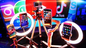 Минимальный НАБОР ВИДЕОБЛОГЕРА: СМАРТФОН, электронный СТЕДИКАМ, микрофон, ВИДЕОСВЕТ... Что ЕЩЕ?