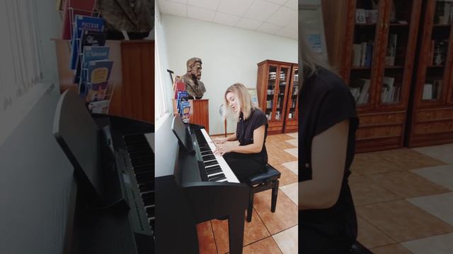 Анна Жилина, авторская песня "Непростое время". смотреть онлайн