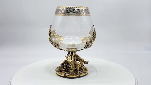 Коньячный бокал Волки смотреть онлайн