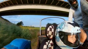 Покатушки с семьей на мотоцикле Урал. Ребёнок 3 года на мотоцикле урал.