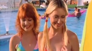 Славик и Димон угощают чик в Анапе
