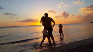 Сальса на закате на пляже - Куба Тринидад