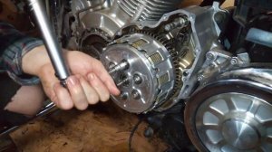 Tuning Yamaha Road Star XV 1600 Part 3. Barnett Clutch, oil pressure sensor, EBC clutch plate.