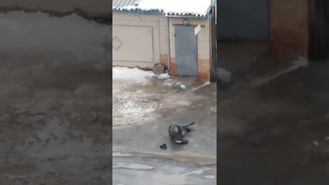 8 марта, я была дома грипповала смотреть онлайн